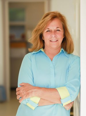 Oncology Specialist Santa Cruz, Rochelle Brannan